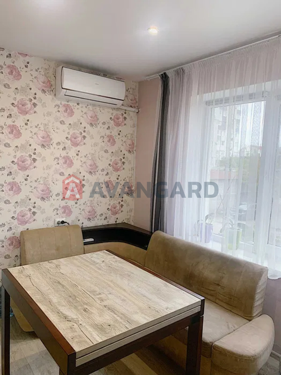 3 . , 68/-/10 . ., 2/9   5