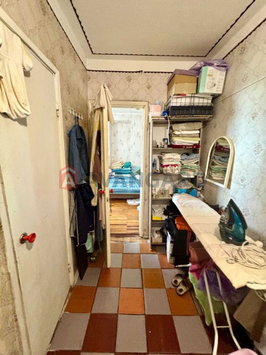 3 ��. ��������, 67/-/7 ��. �., 12/14 ������ ���� 10