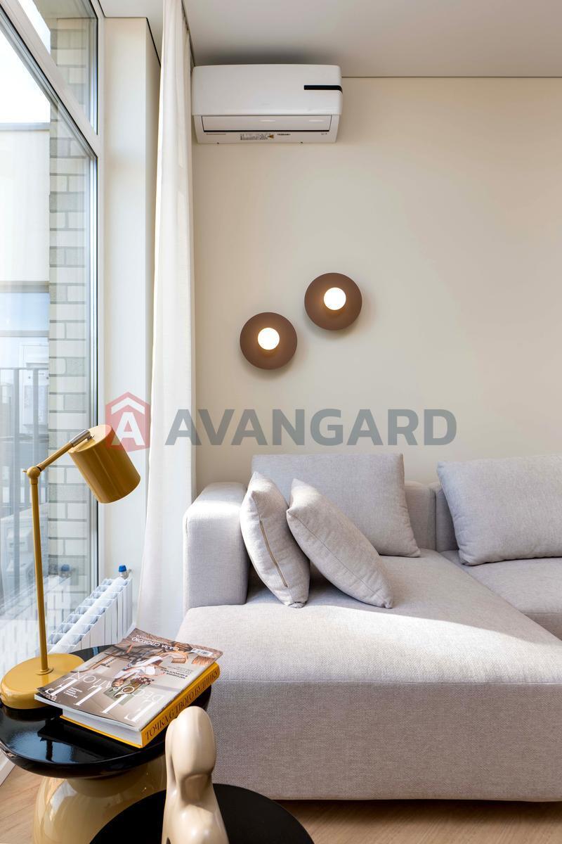 1 ��. ��������, 40 / 11 / 18 ��. �., 9/9 ������ ���� 2