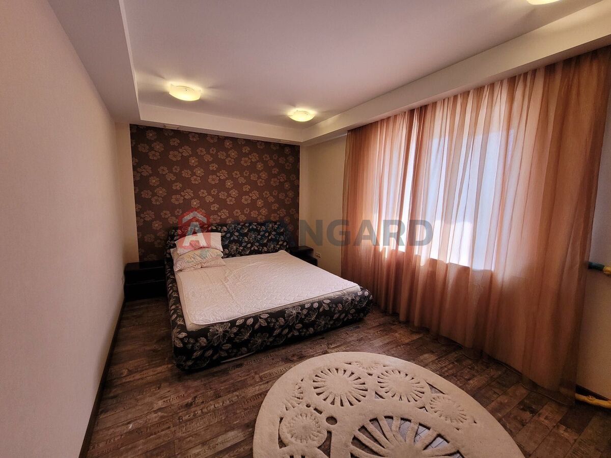 3 . , 69/-/8 . ., 9/16   3