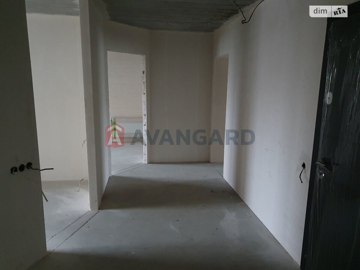 2 ��. ��������, 87/30/33 ��. �., 1/10 ������ ���� 18