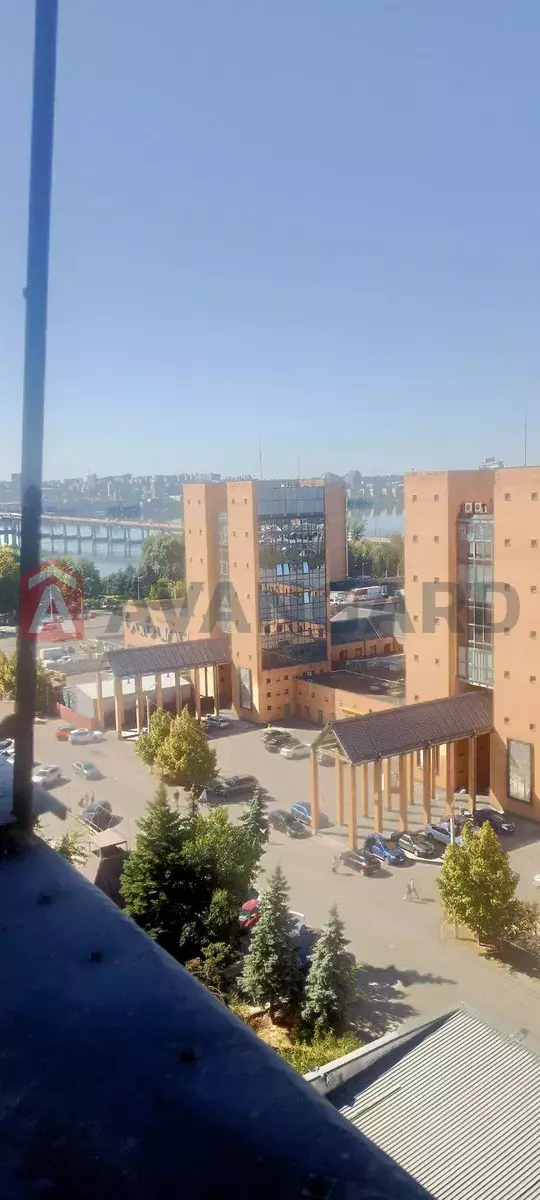 3 ��. ��������, 70/-/9 ��. �., 11/12 ������ ���� 12