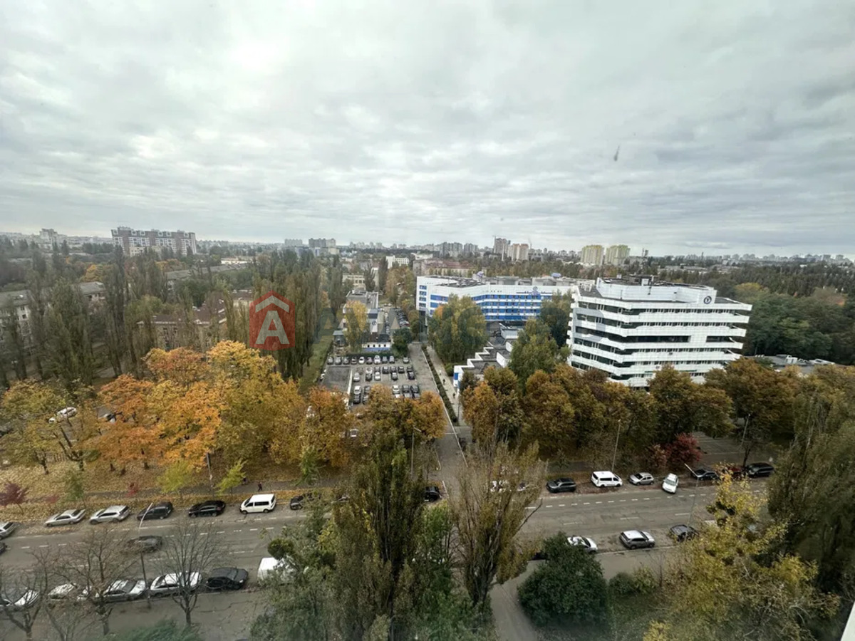 3 ��. ��������, 67/-/8 ��. �., 14/16 ������ ���� 18