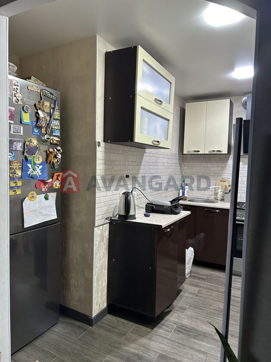 3 ��. ��������, 46/-/11 ��. �., 3/5 ������ ���� 5