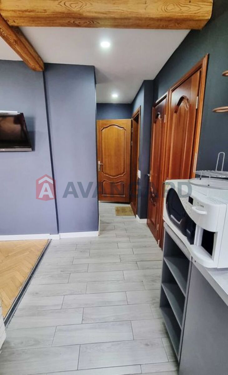 3 ��. ��������, 78/-/6 ��. �., 9/9 ������ ���� 12