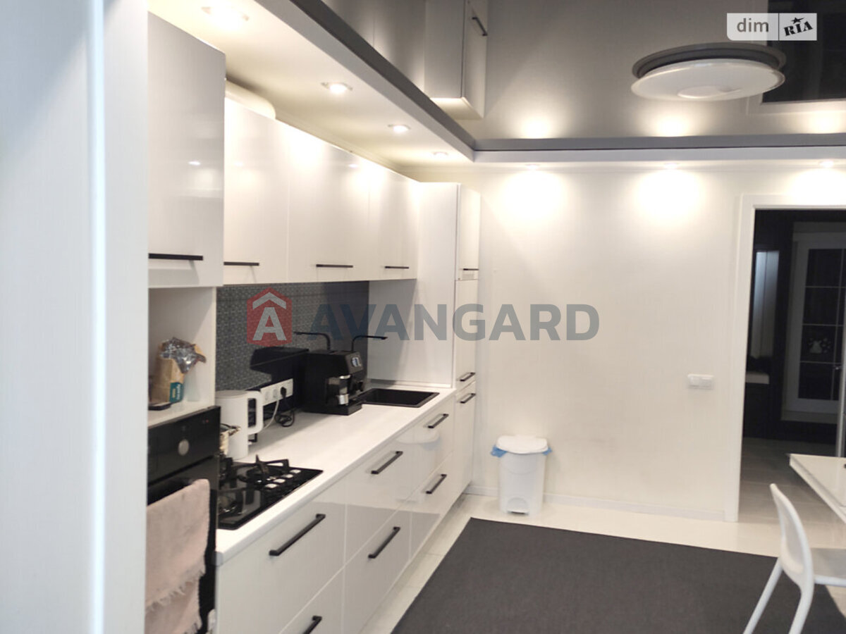 3 . , 88/43/16 . ., 3/10   9