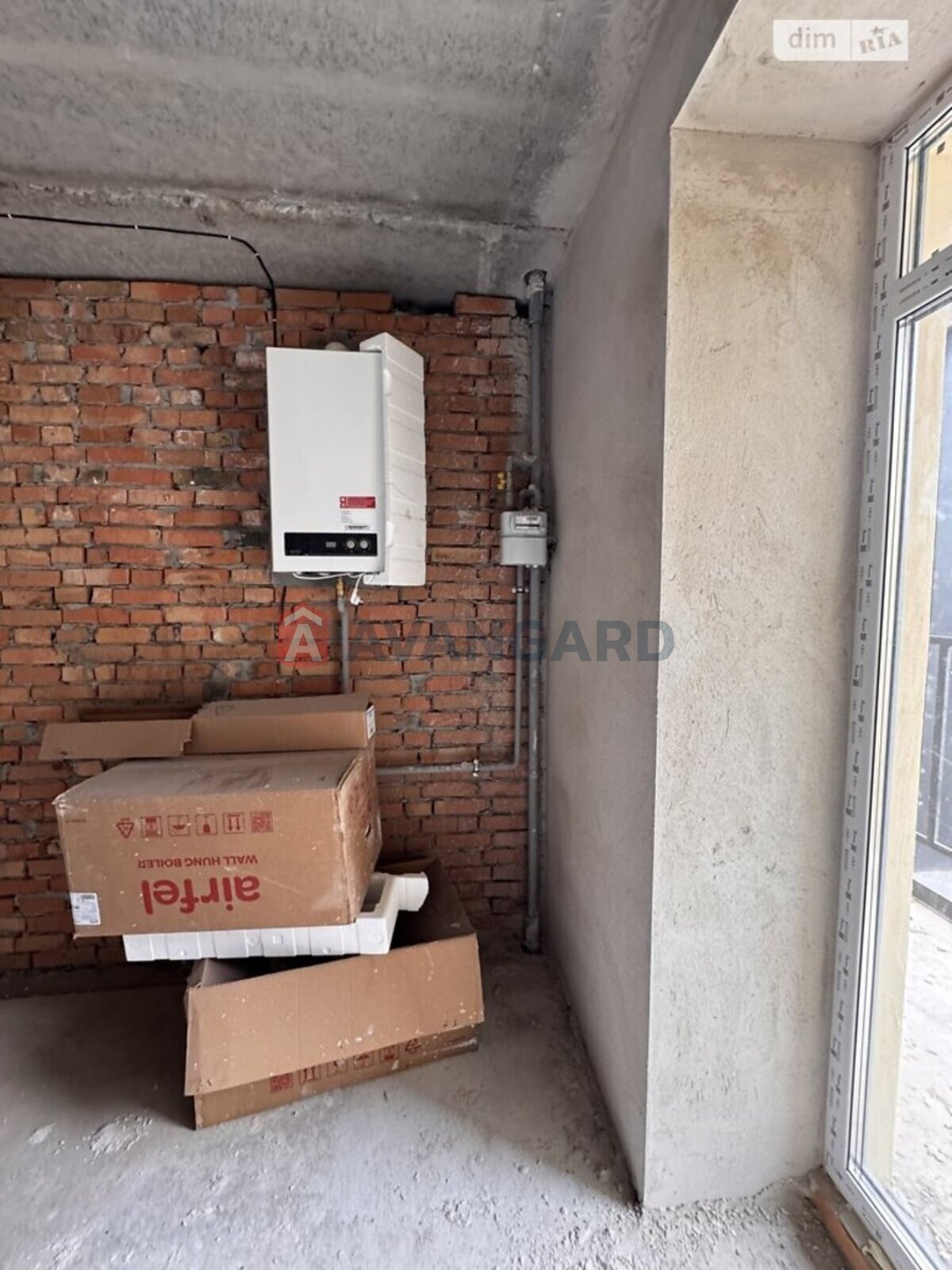 1 ��. ��������, 41/16/16 ��. �., 3/9 ������ ���� 12