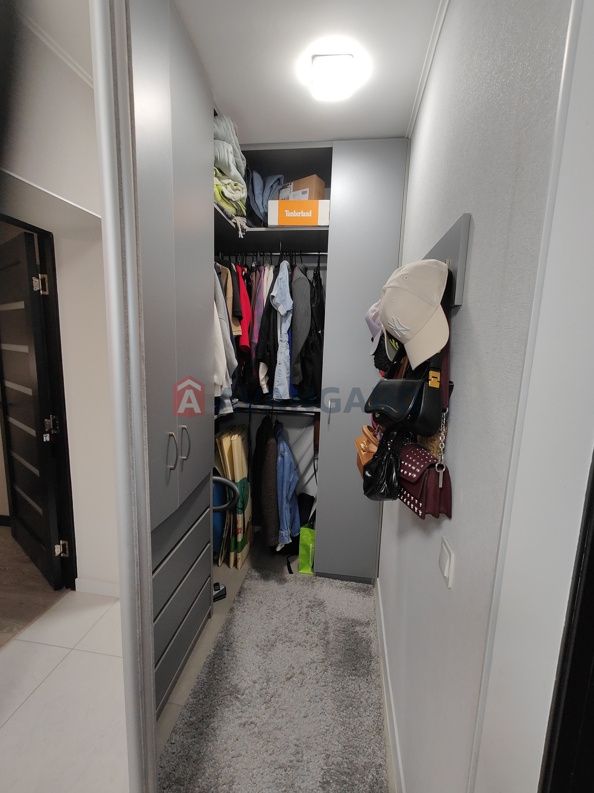 2 ��. ��������, 54/-/8 ��. �., 3/4 ������ ���� 12