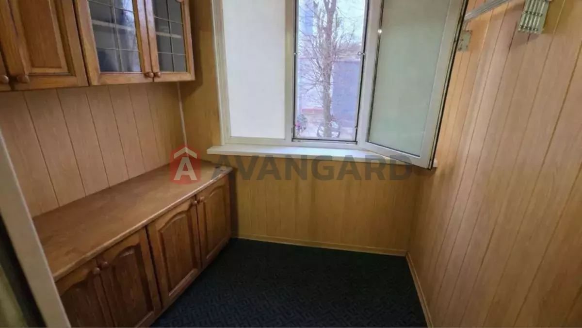 3 ��. ��������, 65/-/10 ��. �., 2/9 ������ ���� 7