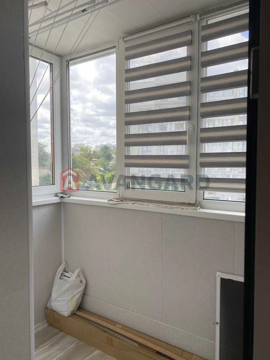 2 ��. ��������, 61/-/15 ��. �., 3/10 ������ ���� 16