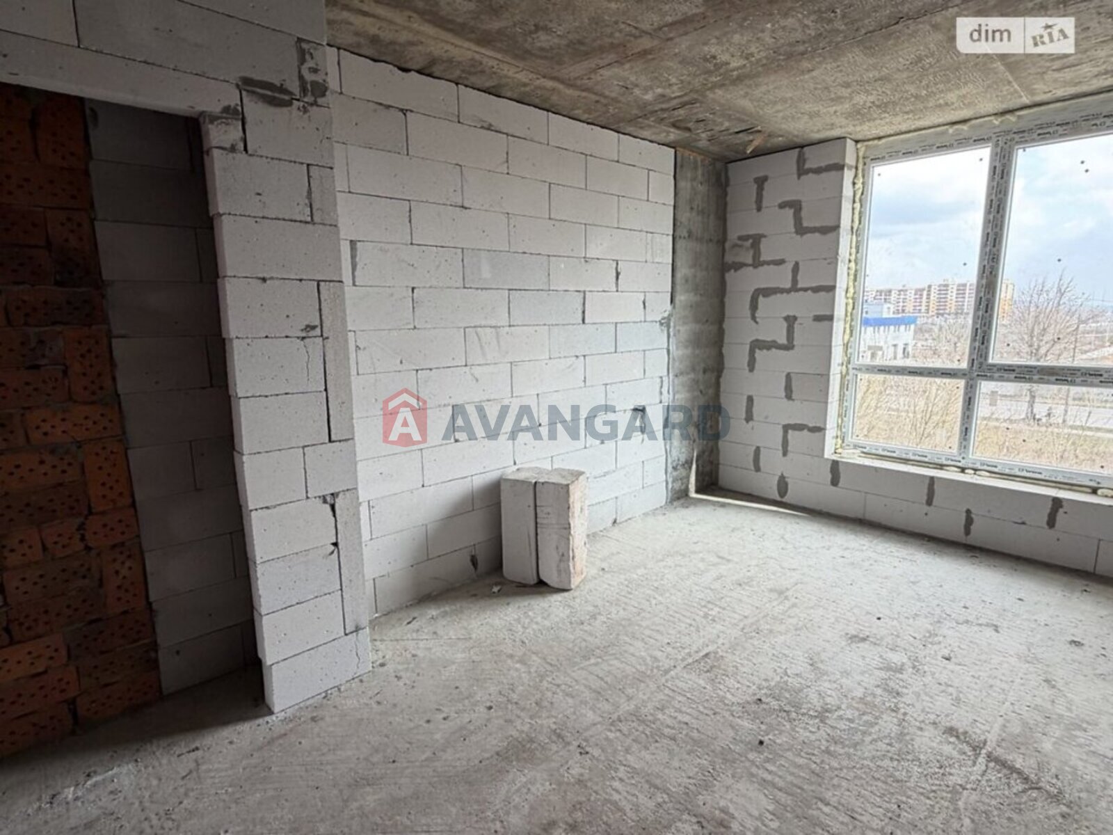 2 ��. ��������, 68/-/- ��. �., 5/10 ������ ���� 2