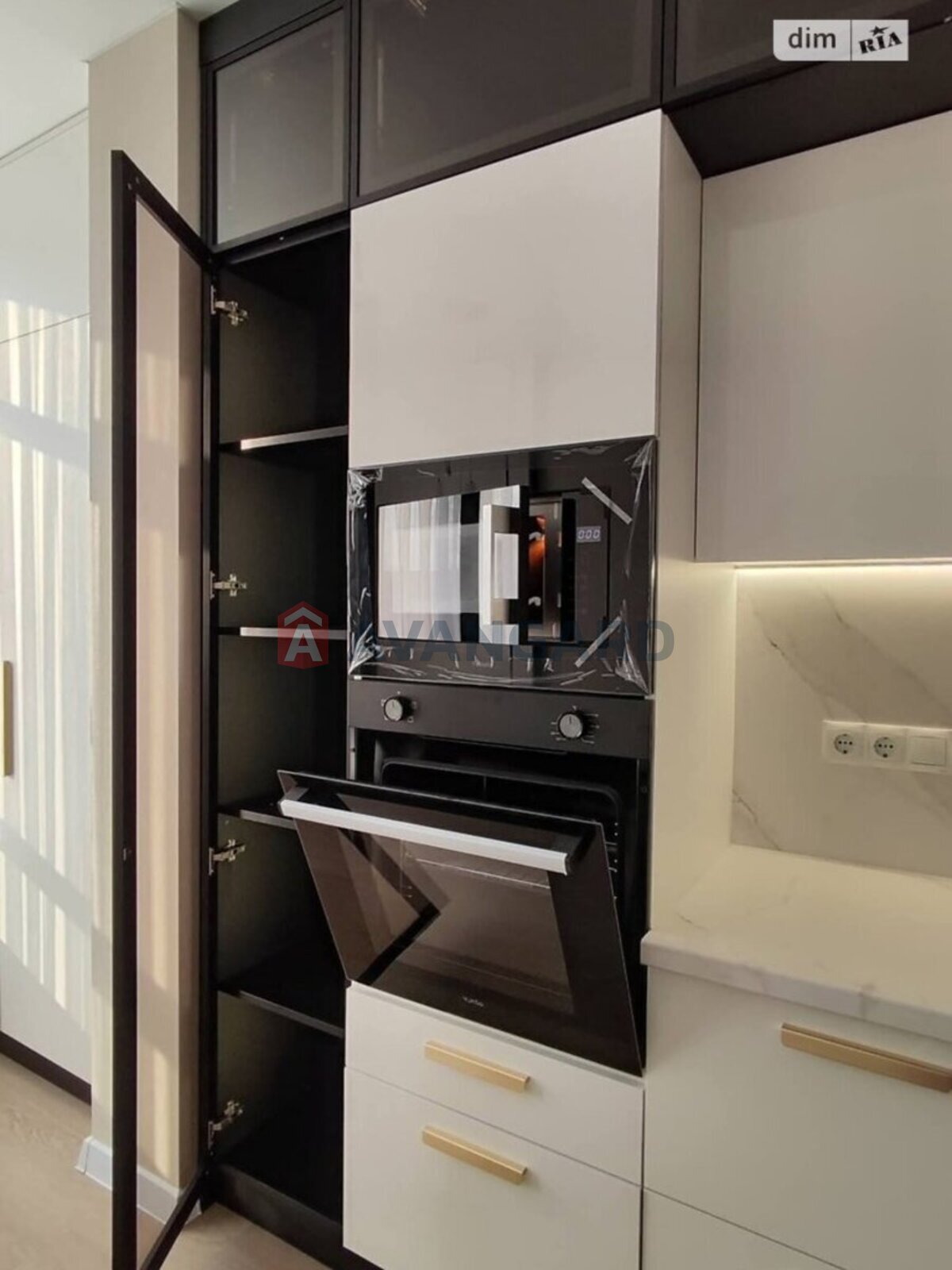 1 ��. ��������, 43/16/15 ��. �., 4/15 ������ ���� 4