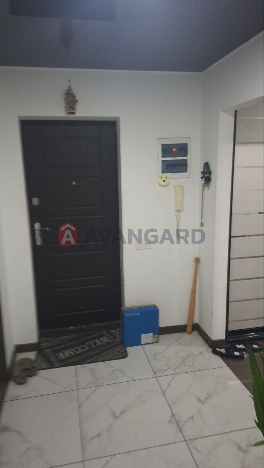 3 ����. ��������, 69/-/13 ��. �., 4/9 ���� ���� 28