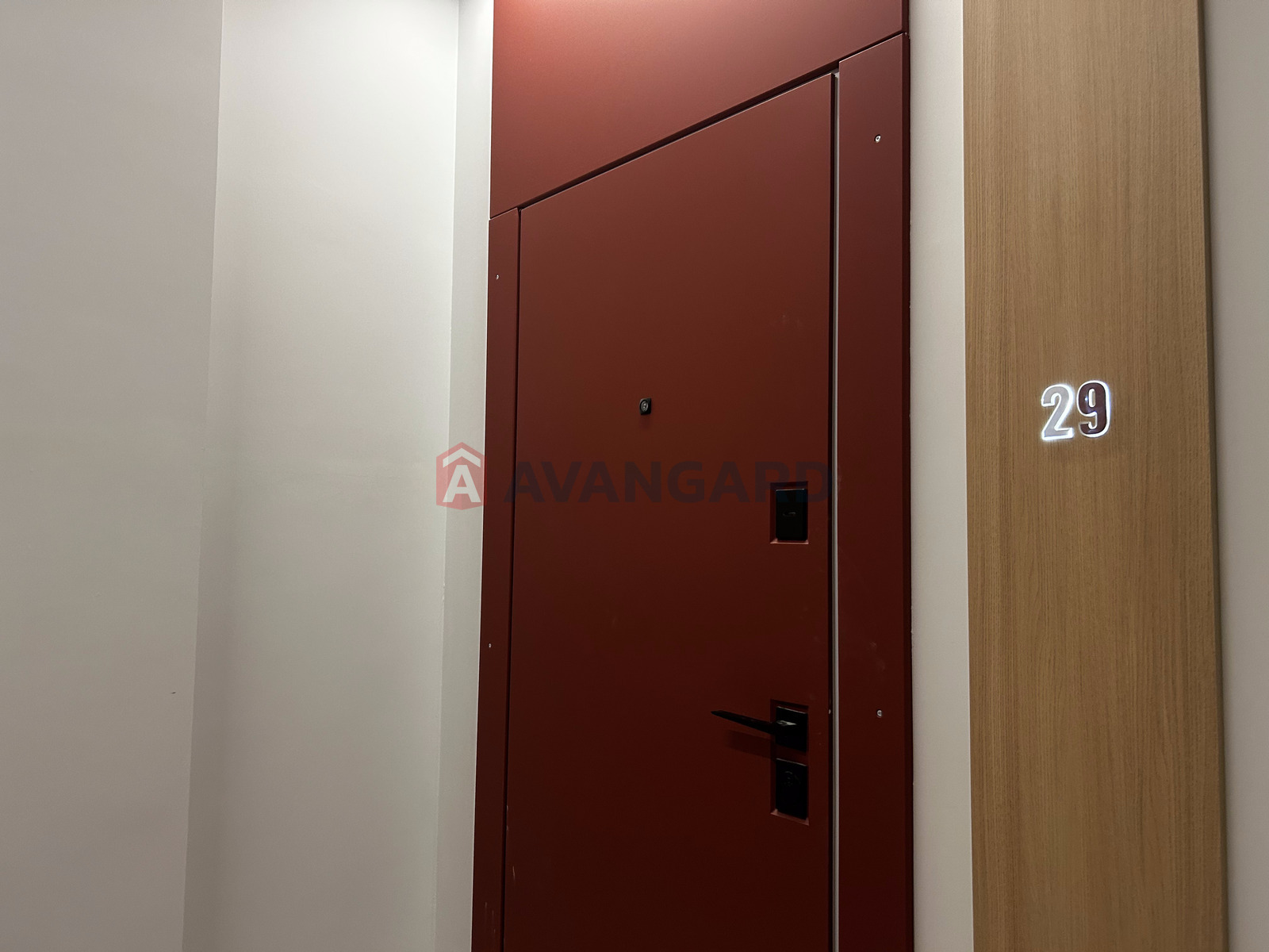 2 ��. ��������, 56.6/28.6/14.2 ��. �., 6/7 ������ ���� 10