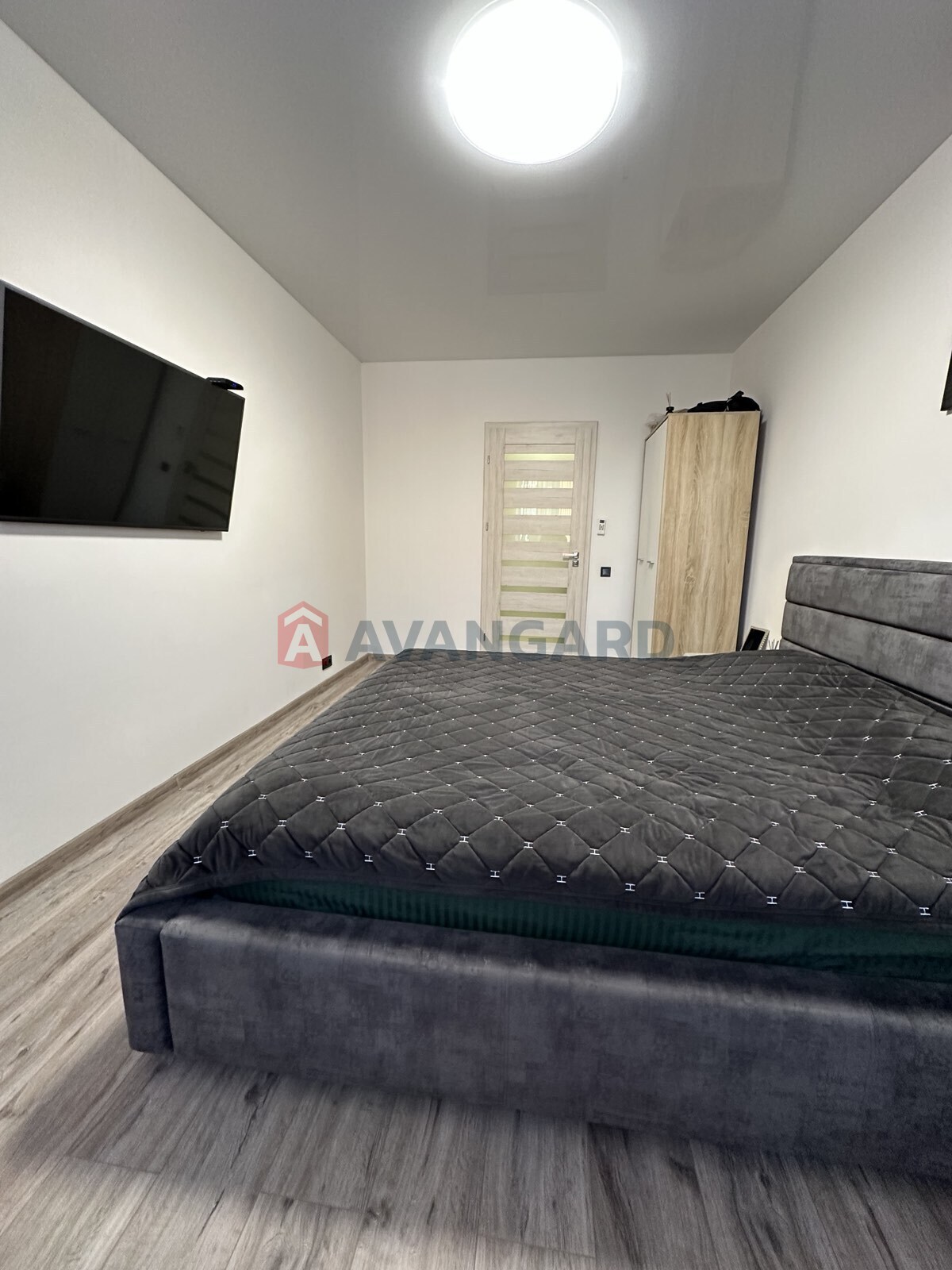 2 ��. ��������, 66,2/32,2/16,8 ��. �., 9/12 ������ ���� 4