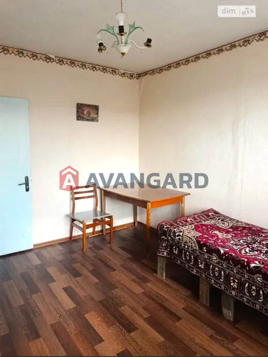 1 ��. ��������, 22/-/4 ��. �., 7/9 ������ ���� 9