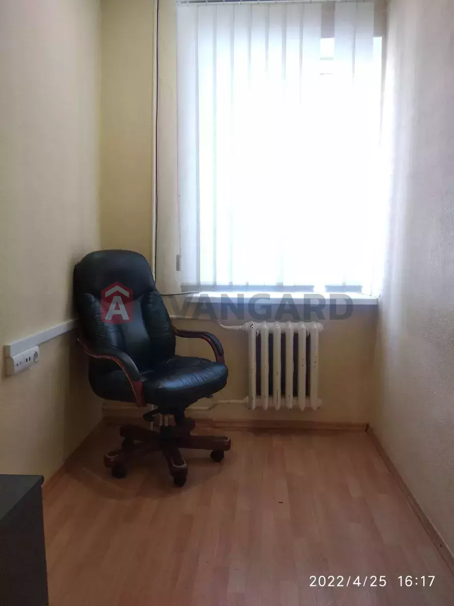 3 ��. ��������, 73/-/6 ��. �., 2/2 ������ ���� 3