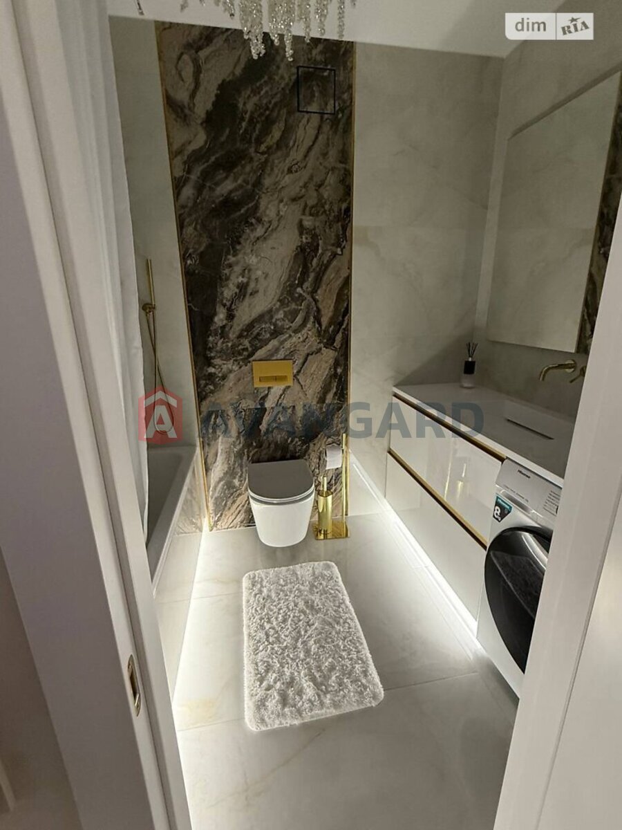 1 ����. ��������, 46/-/- ��. �., 7/10 ���� ���� 10