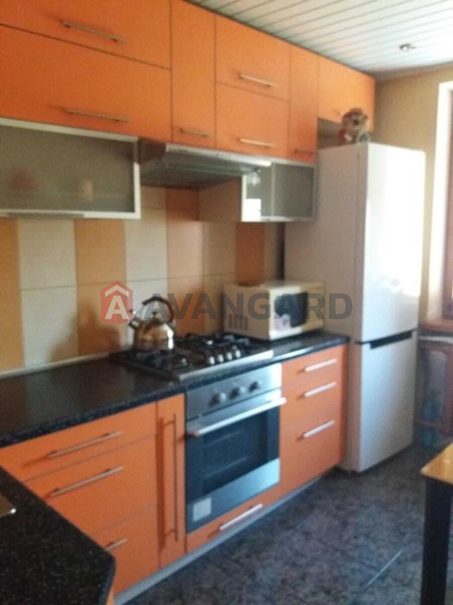 2 ����. ��������, 52/-/9 ��. �., 10/10 ���� ���� 9