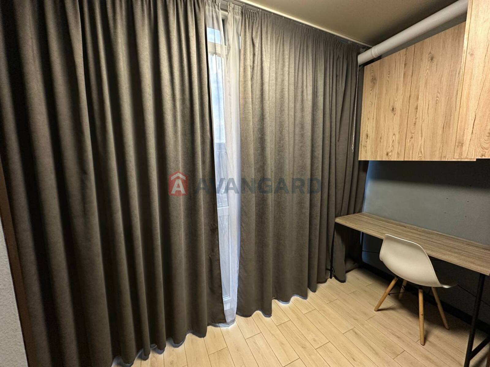 2 ��. ��������, 58/-/- ��. �., 12/12 ������ ���� 11