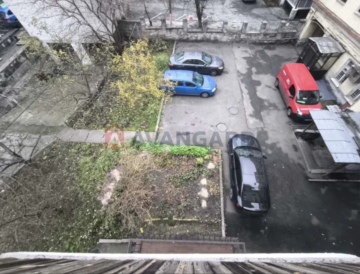 1 ��. ��������, 55/-/6 ��. �., 3/4 ������ ���� 10