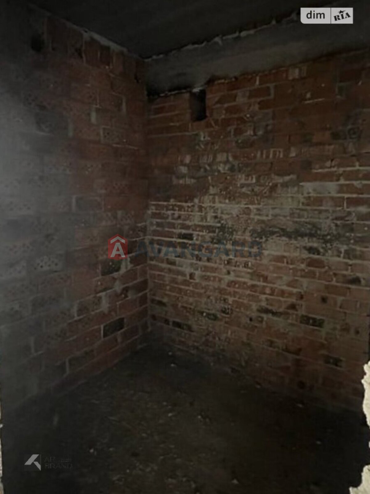 1 ��. ��������, 34/18/8 ��. �., 4/10 ������ ���� 5