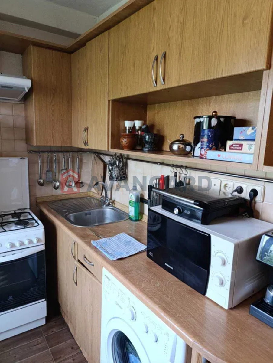 3 ��. ��������, 58/-/6 ��. �., 6/9 ������ ���� 11