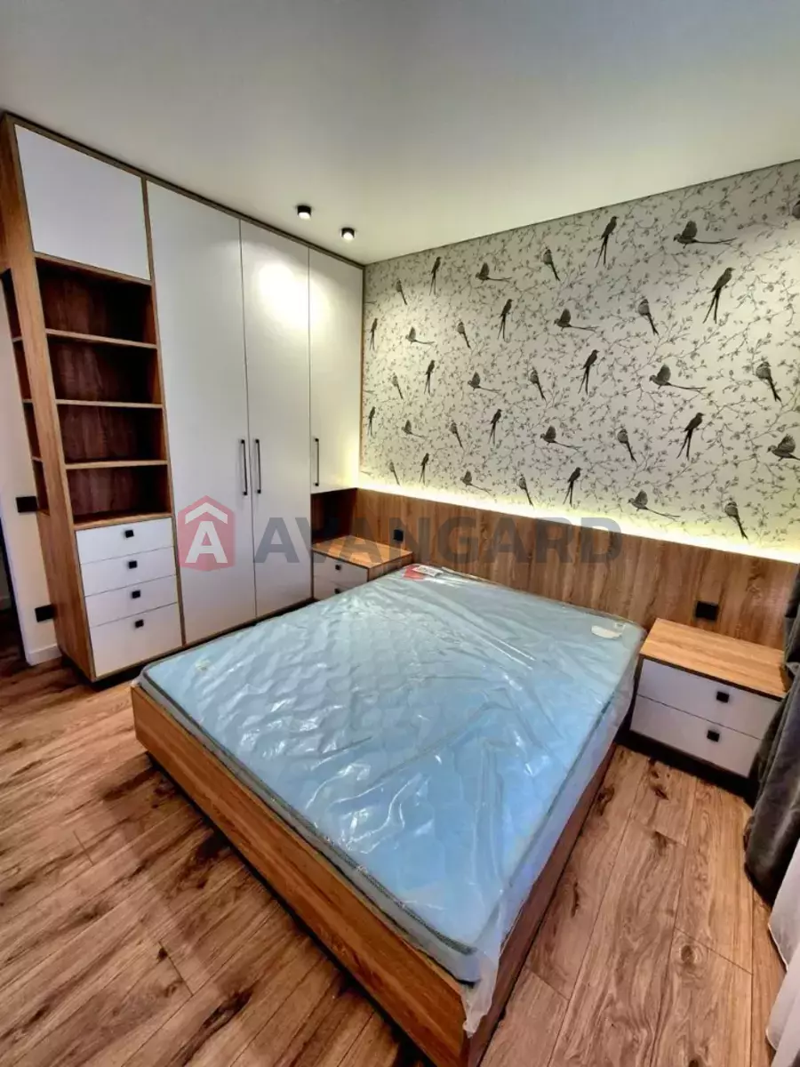 3 ��. ��������, 48/-/- ��. �., 7/14 ������ ���� 2