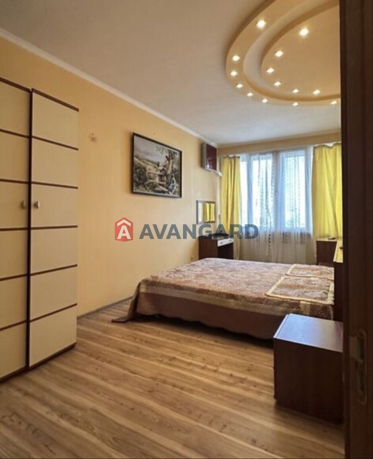 3 ��. ��������, 109/-/14 ��. �., 6/8 ������ ���� 12