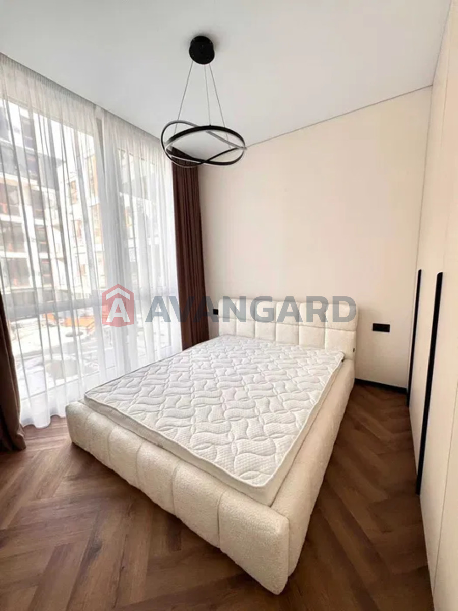 1 ����. ��������, 39/-/15 ��. �., 2/7 ���� ���� 7