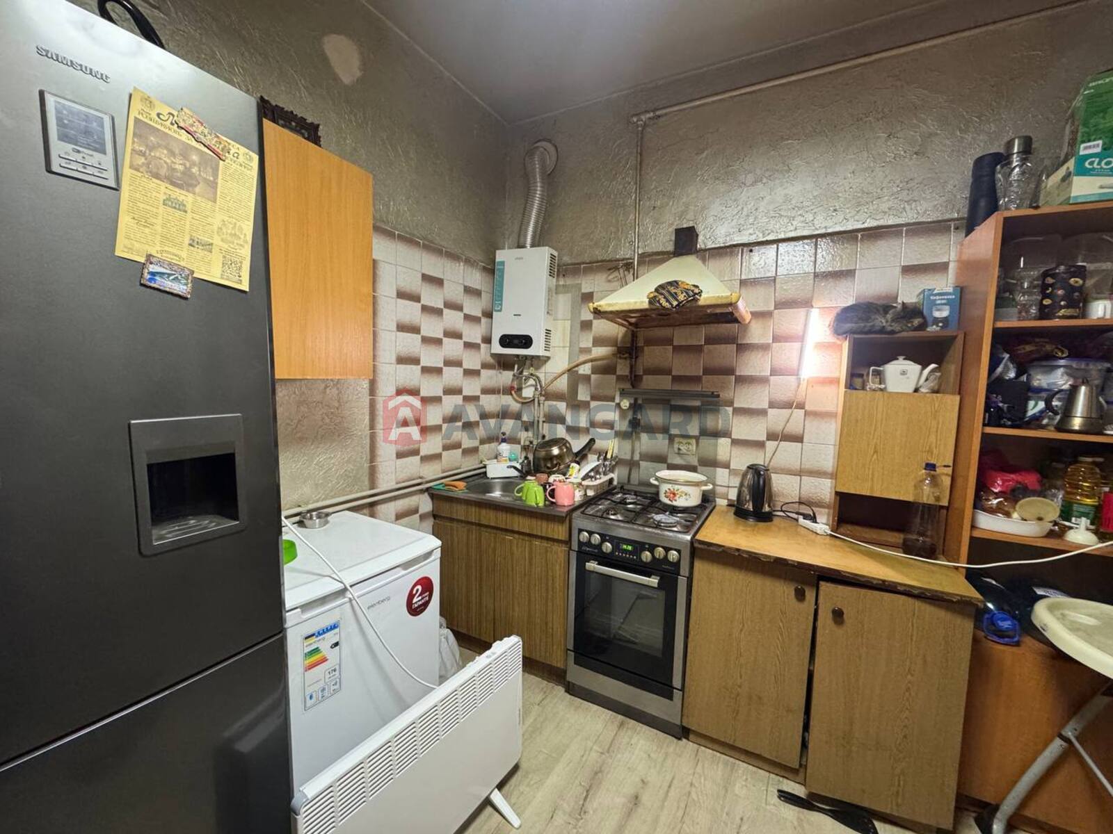 3 ����. ��������, 49,7/34.9/10,6 ��. �., 1/3 ���� ���� 1