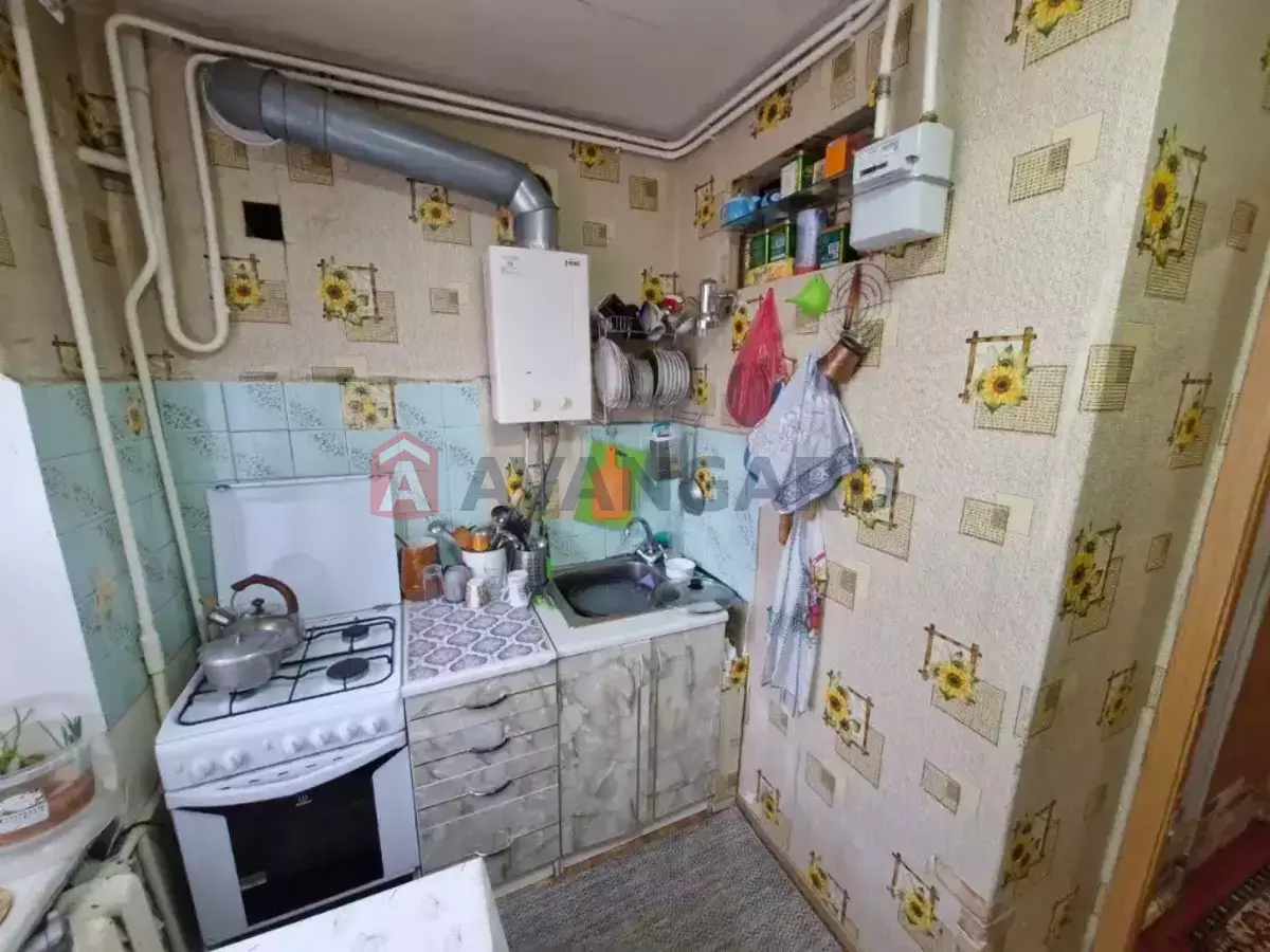 1 ��. ��������, 37/17/6 ��. �., 1/5 ������ ���� 1