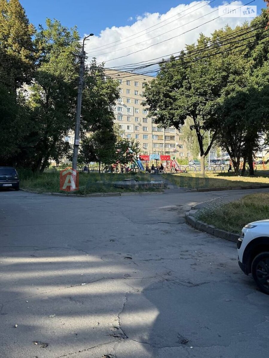 3 ����. ��������, 63/38/9 ��. �., 2/5 ���� ���� 16