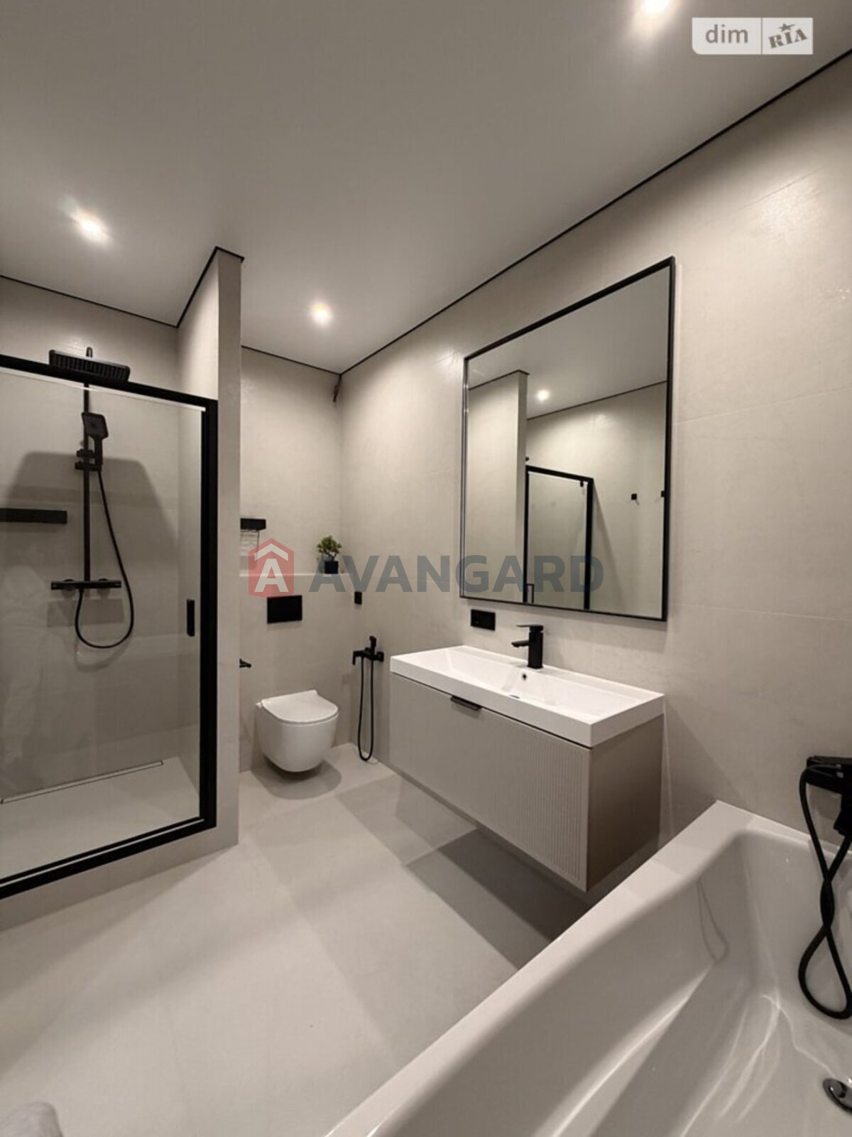 2 ��. ��������, 80/50/20 ��. �., 10/10 ������ ���� 9