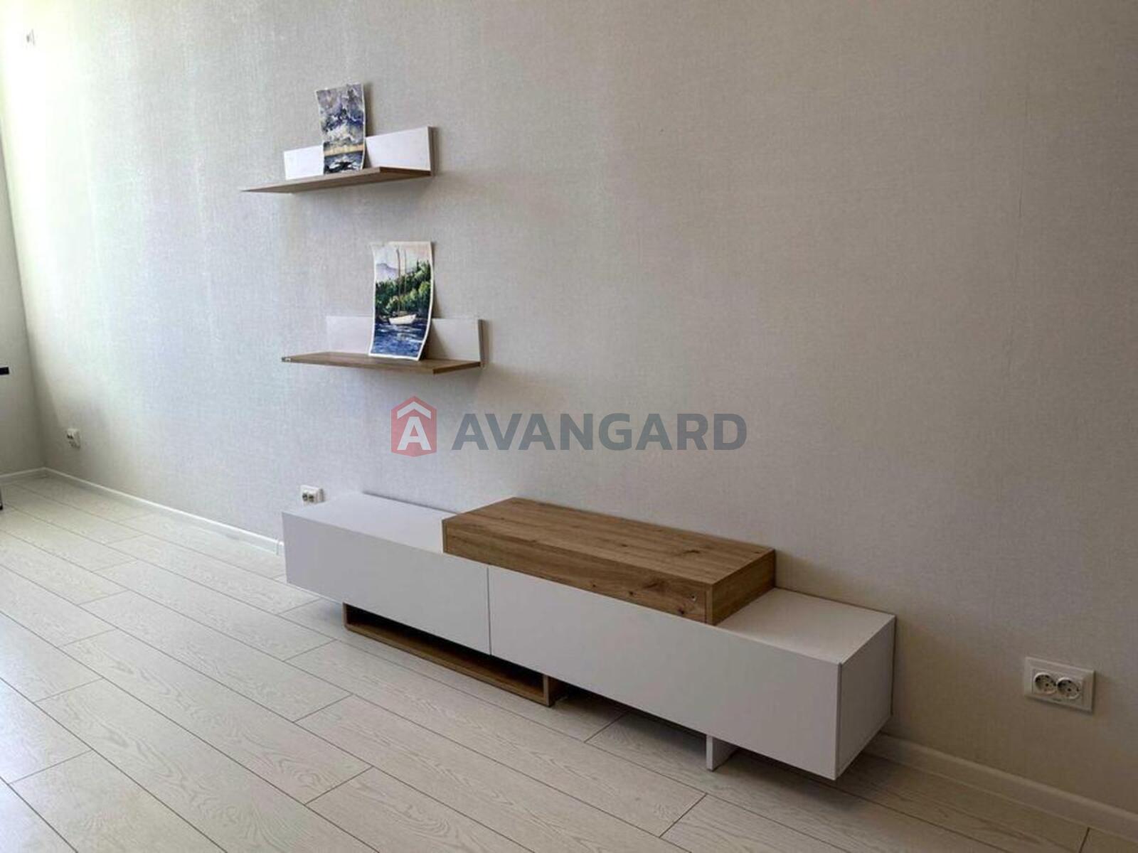 1 ��. ��������, 59/-/11 ��. �., 27/27 ������ ���� 3