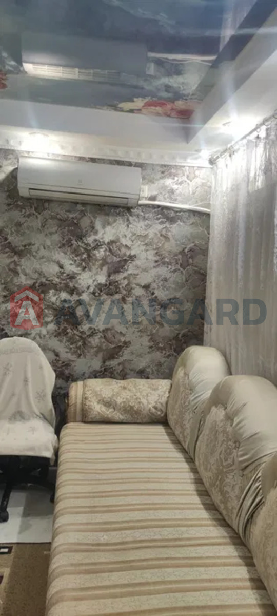 3 ��. ��������, 72/-/15 ��. �., 1/5 ������ ���� 10