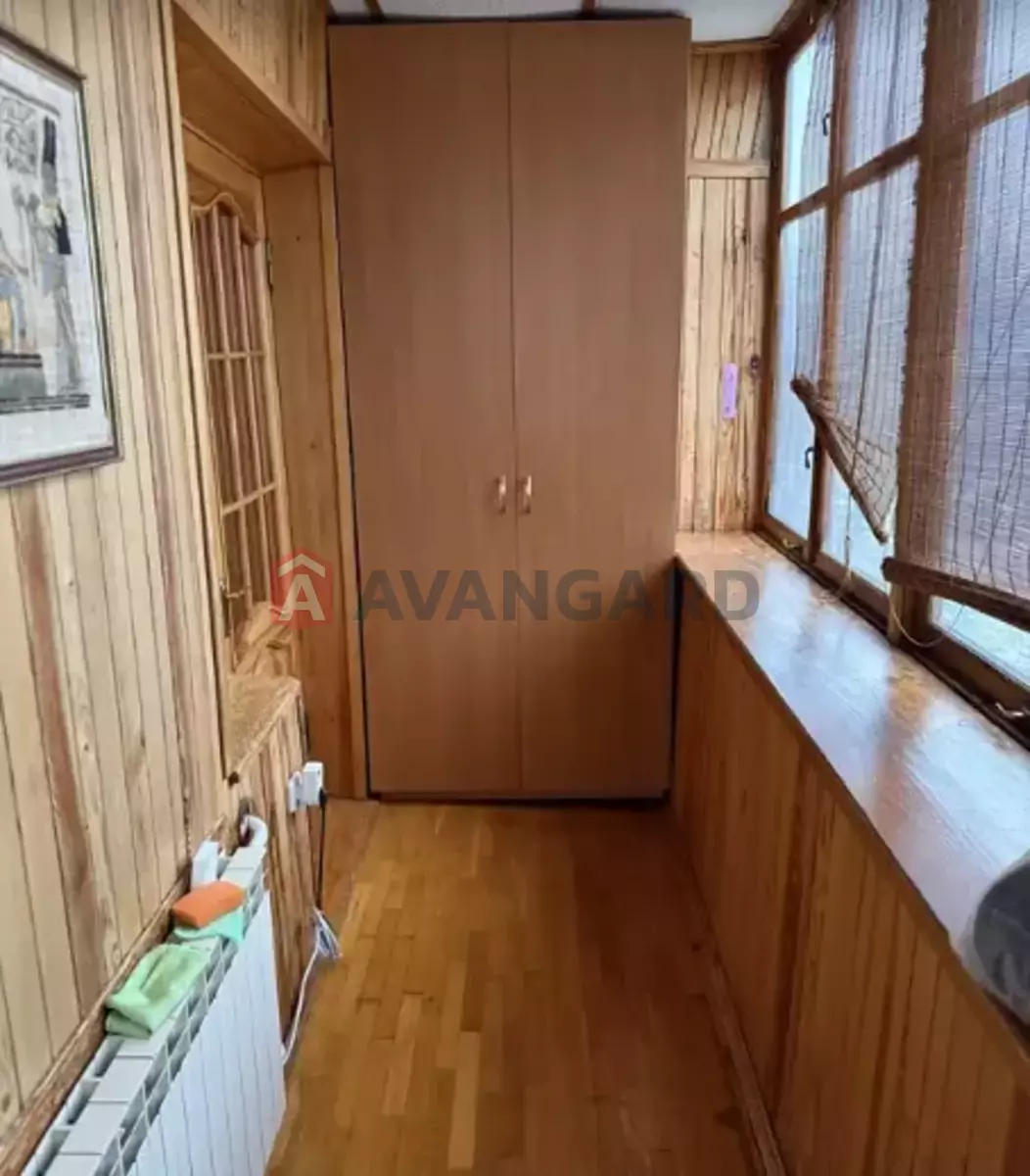 3 ����. ��������, 68/36/9 ��. �., 3/9 ���� ���� 7