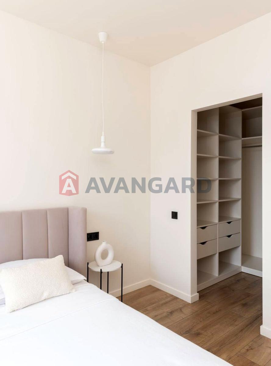 2 . , 62 / 30 / 20  . ., 24/26   8