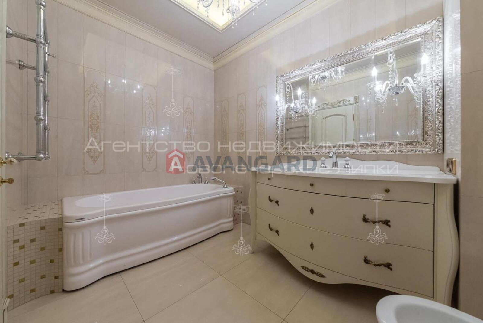 3 ��. ��������, 114/63/20 ��. �., 7/22 ������ ���� 22