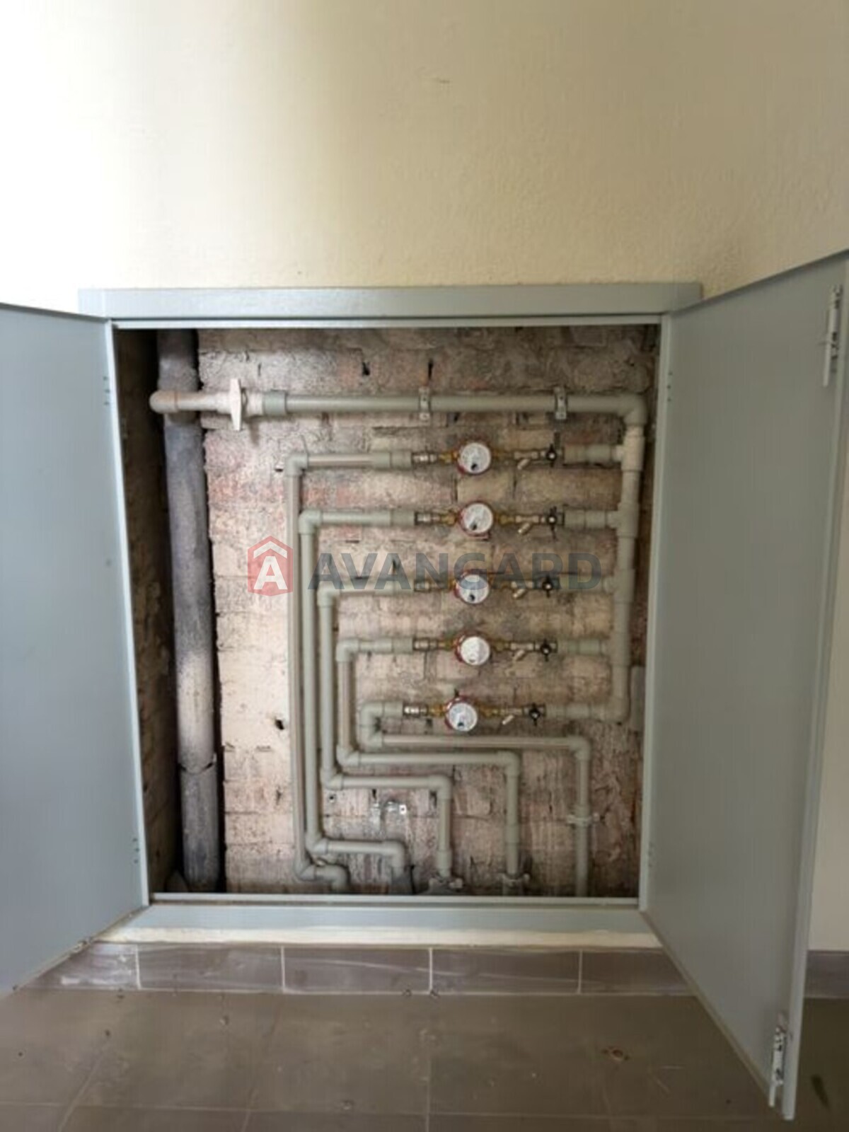 2 ����. ��������, 71/-/11 ��. �., 4/10 ���� ���� 2