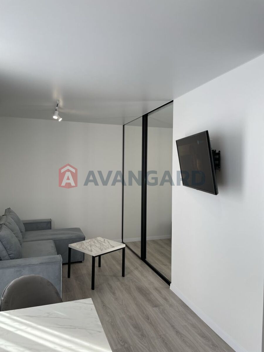 1 . , 43/-/24 . ., 2/6   4