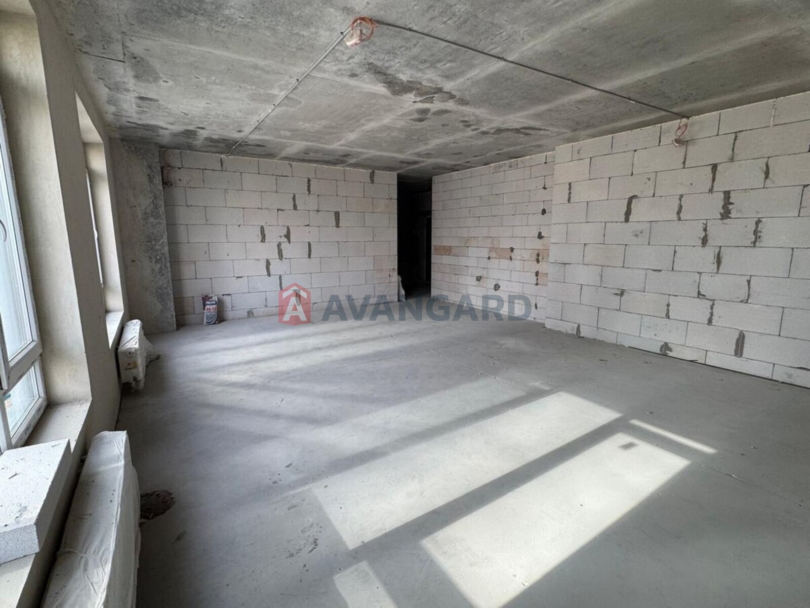 1 ��. ��������, 64/20/25 ��. �., 9/9 ������ ���� 3