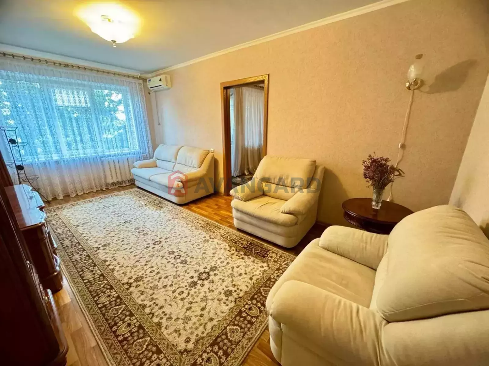 3 . , 57/-/8 . ., 4/9   1