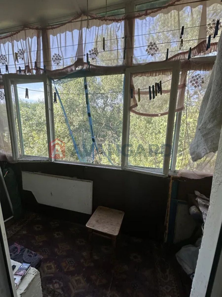 2 . , 46/-/6 . ., 5/5   7