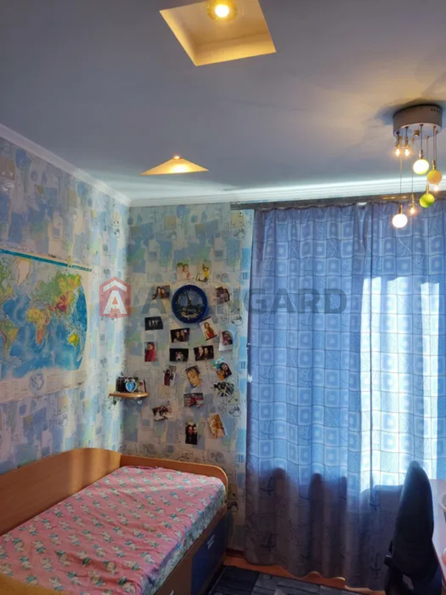 3 ��. ��������, 60/-/7 ��. �., 3/4 ������ ���� 3