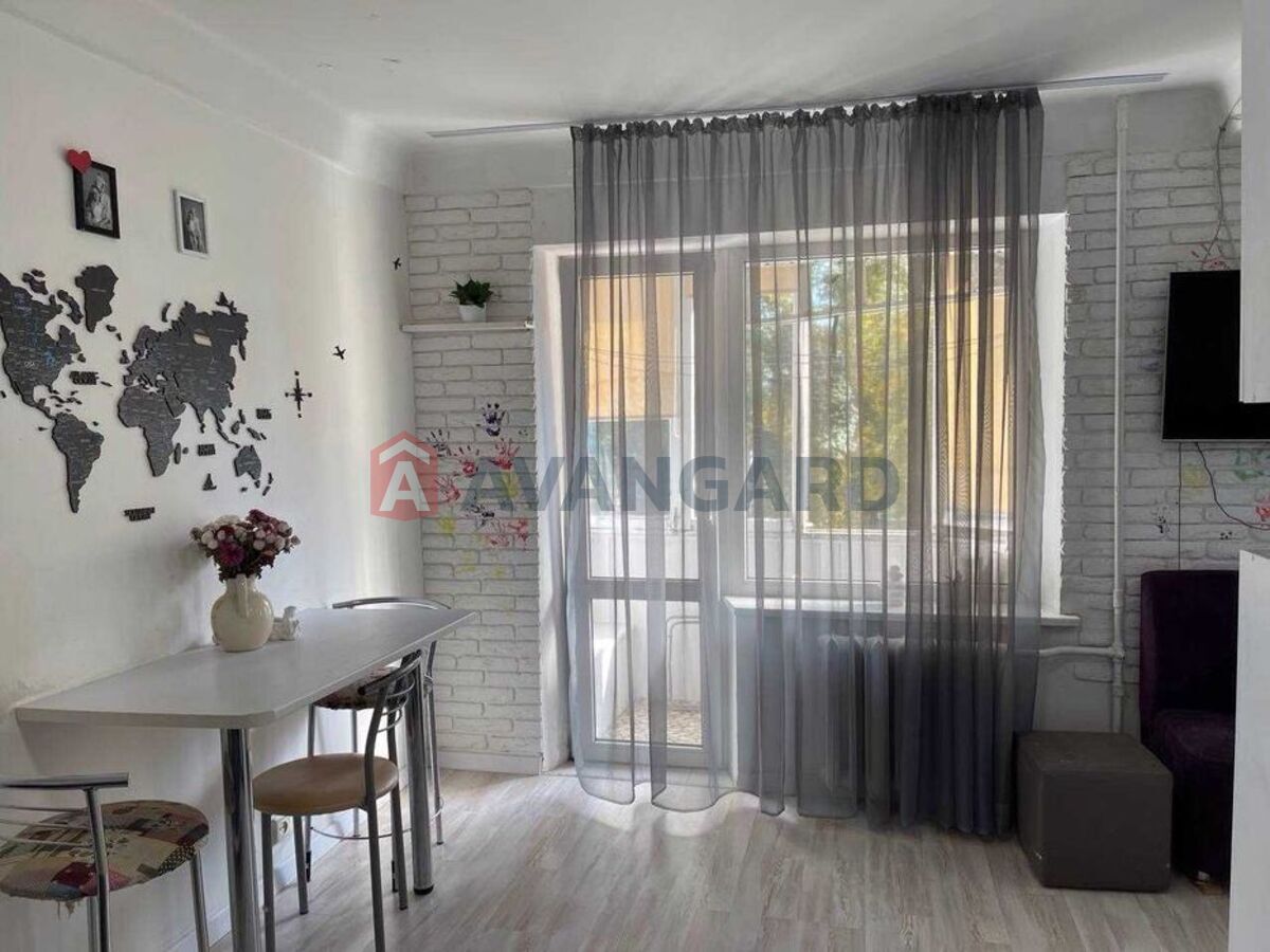 2 . , 48/-/7 . ., 2/5   1