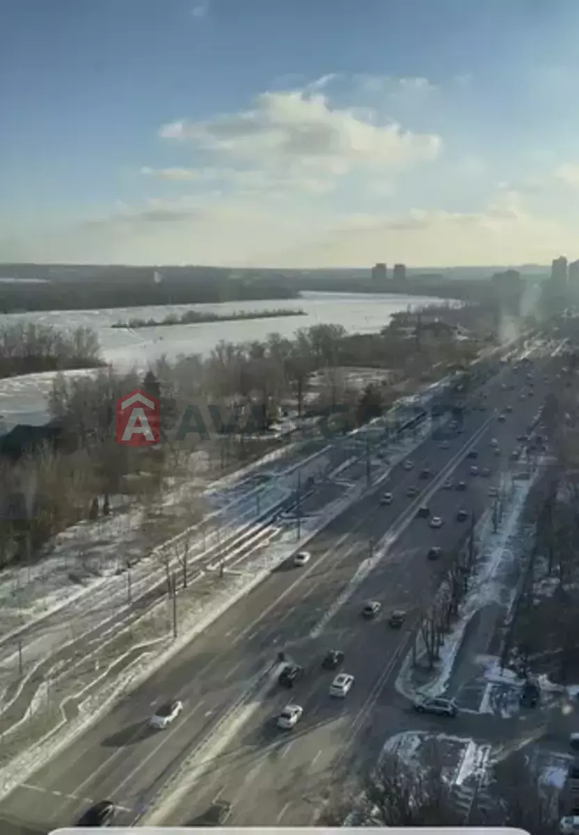 2 ��. ��������, 79/-/7 ��. �., 15/24 ������ ���� 8