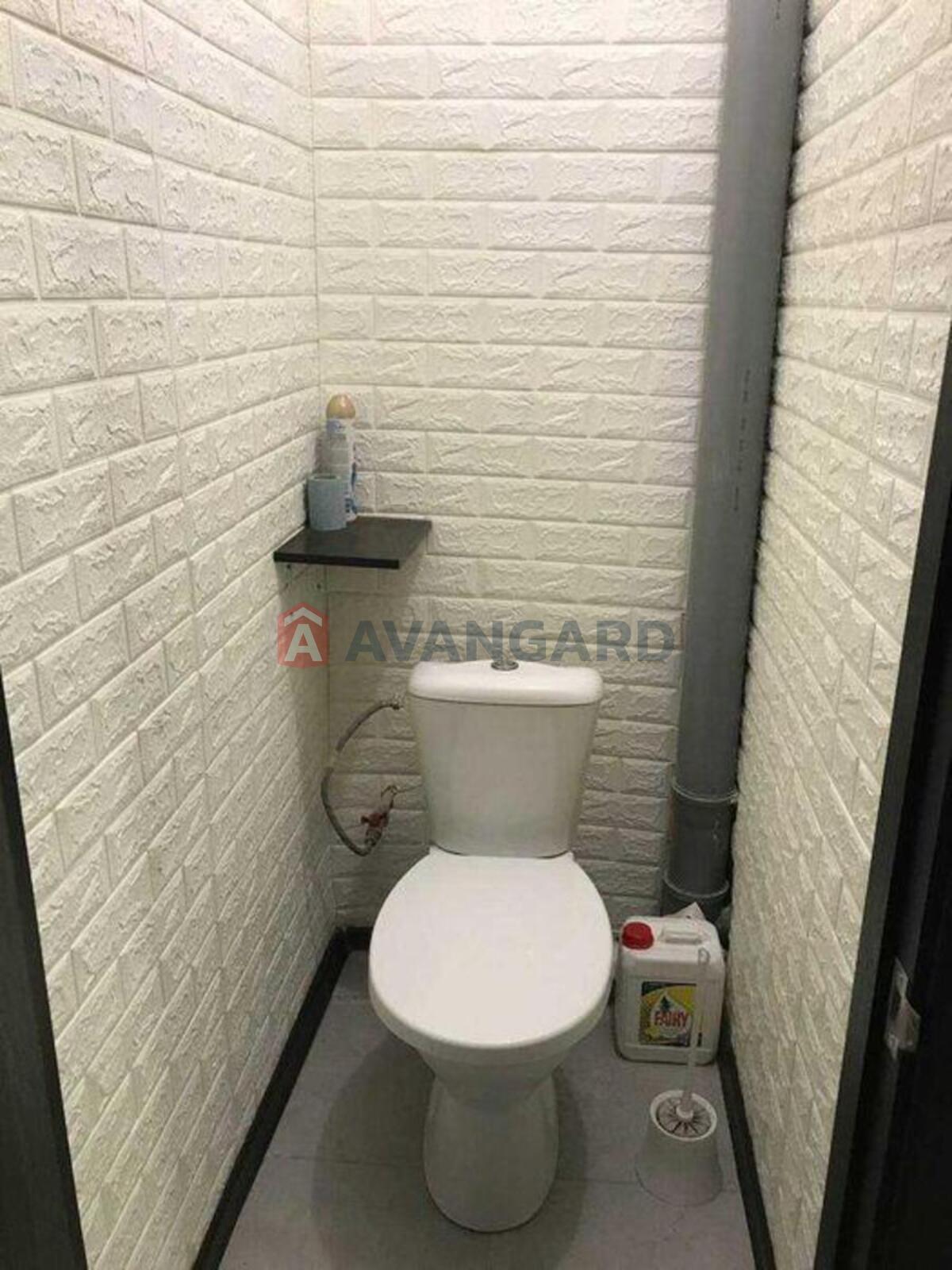 2 ��. ��������, 39/-/5 ��. �., 4/5 ������ ���� 10