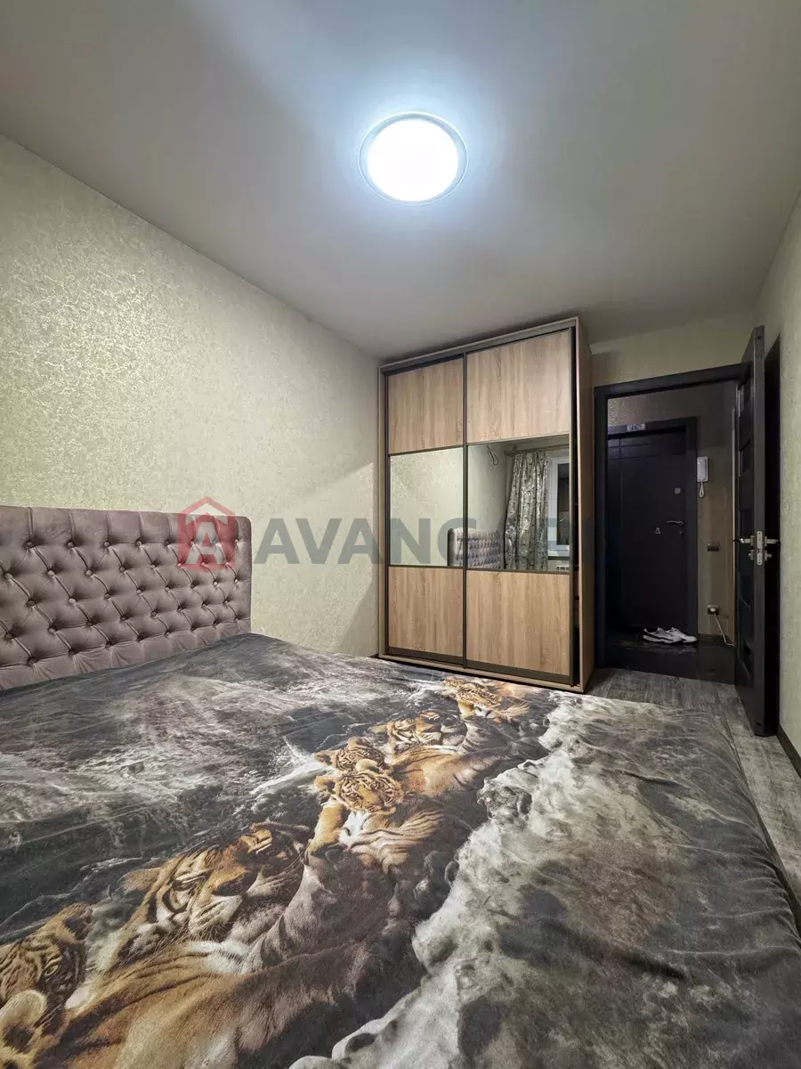 2 ��. ��������, 45/-/7 ��. �., 3/10 ������ ���� 10