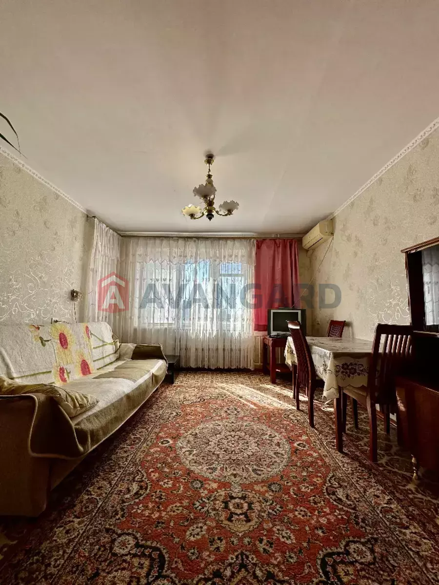 2 ��. ��������, 51/28/7 ��. �., 8/9 ������ ���� 1